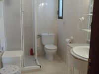 www-hustilferien-dk-ferie-lejlighed-spanien-bolnuevo-toilet