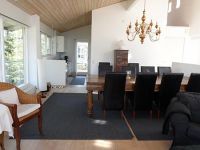 www-hustilferien-dk-sommerhus-ebeltoft-kitchen-spisebord